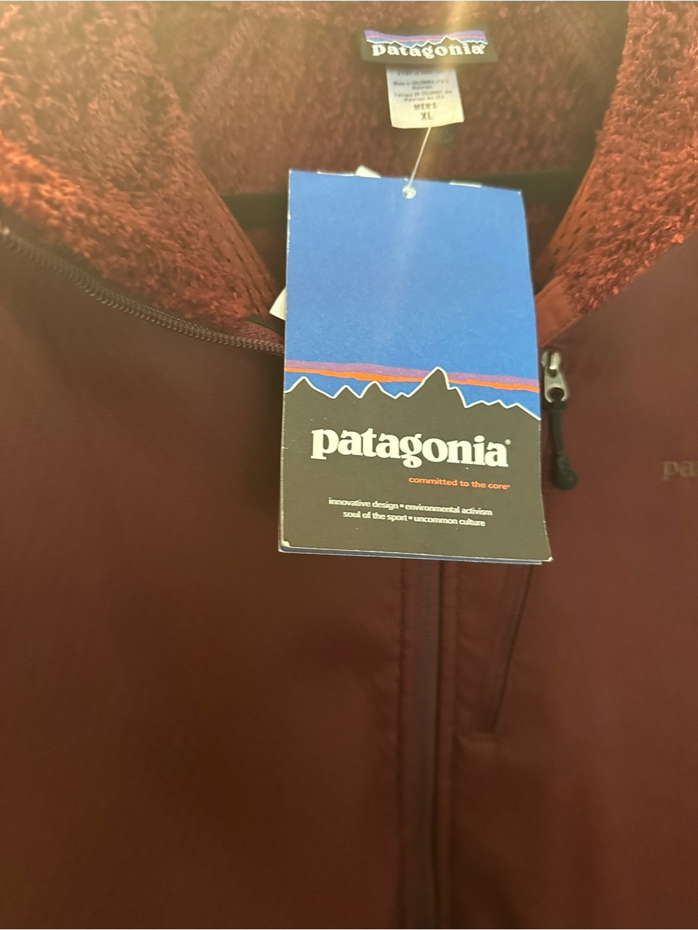 Patagonia Men’s XL NWT Core Skin Soft shell.